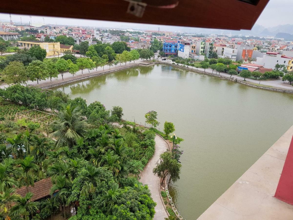 Khach San Anh Dao Hotel Phu Ly Eksteriør billede