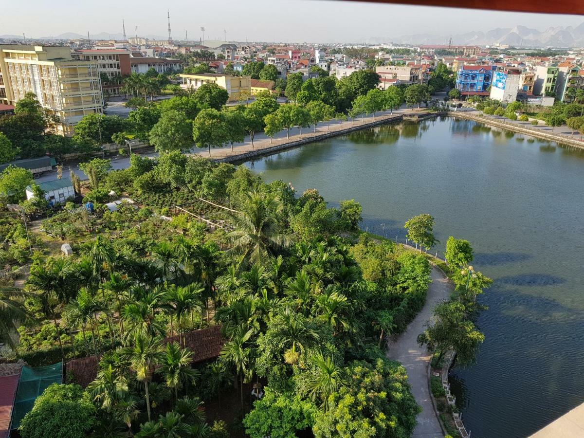 Khach San Anh Dao Hotel Phu Ly Eksteriør billede